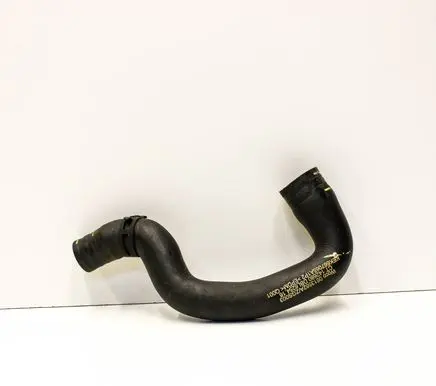 Mercedes-Benz C W205 Engine coolant pipe/hose 0613562A