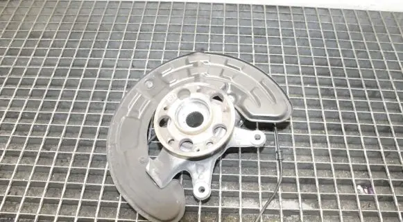 Mercedes-Benz GLA W156 Front wheel hub