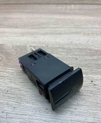 Seat Leon (1M) Windscreen/window heater switch 1M1919235A