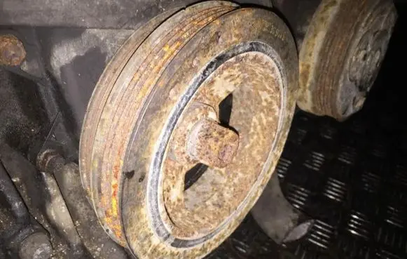 Mitsubishi Pajero Pinin Crankshaft pulley