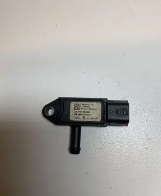 Nissan Juke I F15 Exhaust gas pressure sensor 227709604R
