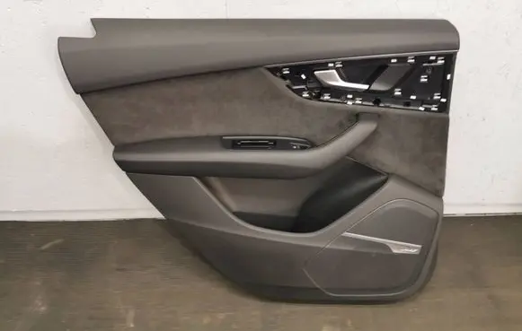 Audi Q7 4M Door card panel trim set 4M.12