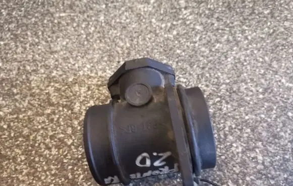 Opel Frontera A Mass air flow meter 0280217003 90351567