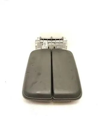 Audi Q7 4M Armrest 4M0864207