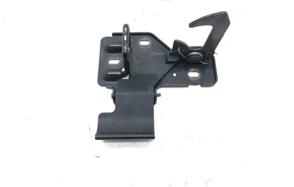 Volkswagen Touareg I Engine bonnet/hood lock/latch loop/hook 6Q0823480B