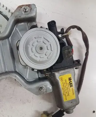KIA Carens I Front door window regulator with motor 0K2FA587256Y