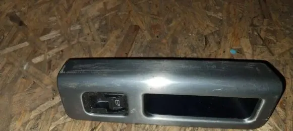 Volvo V50 Electric window control switch 30773217