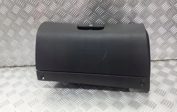 Skoda Octavia Mk1 (1U) Glove box 1U1857103