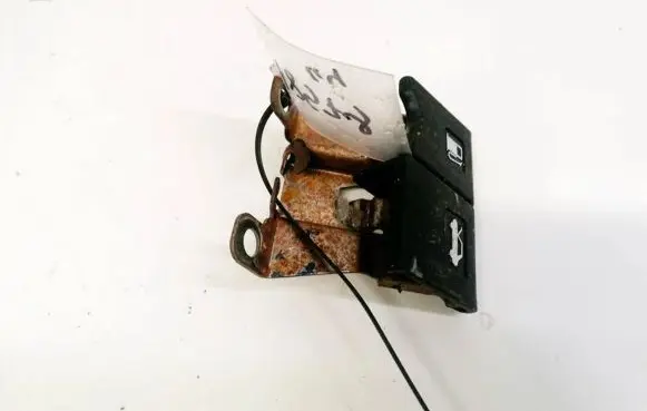 Nissan Micra Fuel tank opening switch 2791578