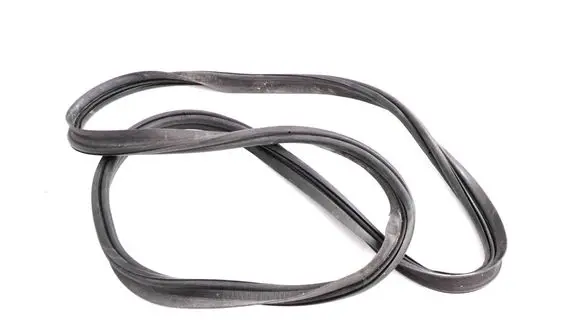 Trunk rubber seal (body)