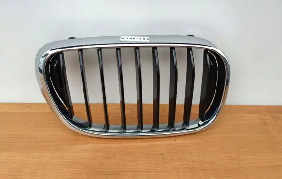 BMW 7 G11 G12 Front bumper upper radiator grill 51137357012