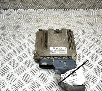 Volkswagen Crafter Engine control unit/module 03L906012F 0281017666