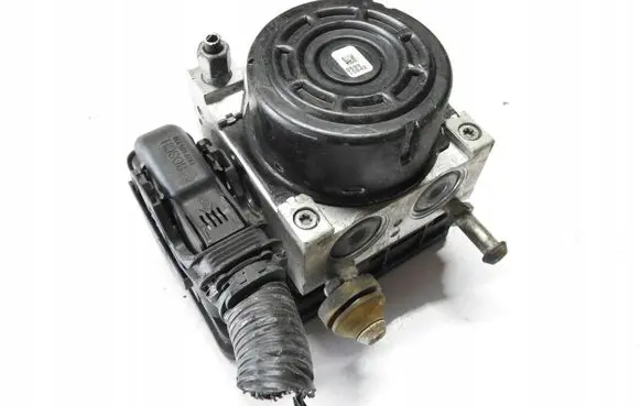 Nissan Note (E12) ABS Pump 8200973738