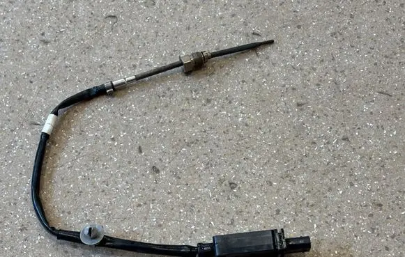 Exhaust gas temperature sensor