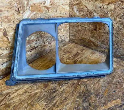 Mercedes-Benz E W124 Headlight part 1305544027
