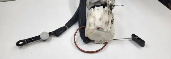 Volvo S60 In-tank fuel pump 31274669 0580204023