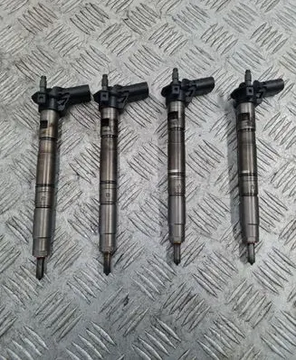 Volkswagen PASSAT B6 Fuel injectors set 03L130277