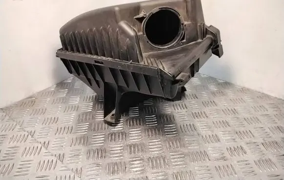 Volvo S80 Air filter box 9142730 13585