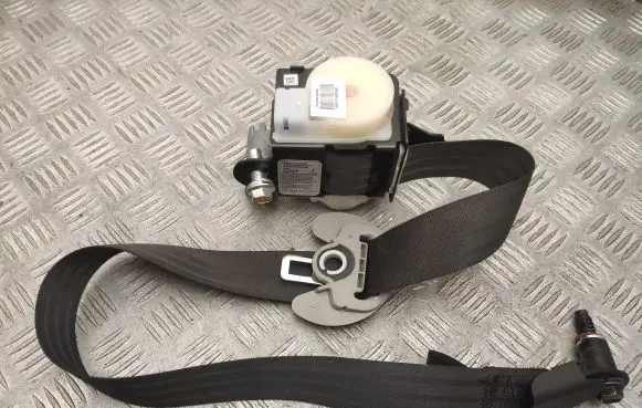 KIA Sportage Front seatbelt 888103U210ED