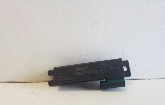 Jaguar XE Keyless system antenna AH4215K603AA 3031271001