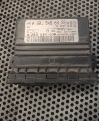 Mercedes-Benz Sprinter W901 W902 W903 W904 Parking PDC control unit/module A9015450032 1039E00274 0263004054