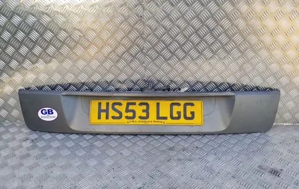Renault Scenic II - Grand scenic II Tailgate trim 8200139781 8200076258 8200125092