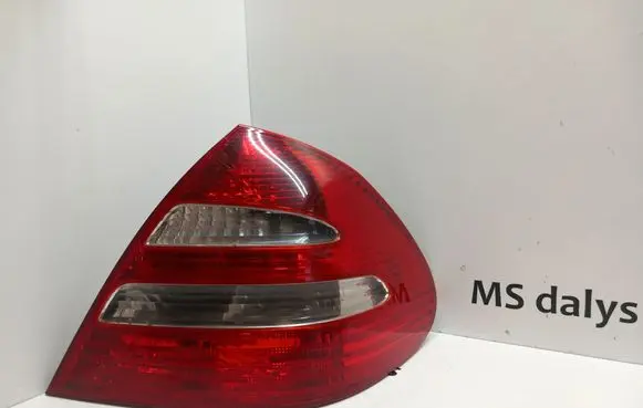 Mercedes-Benz E W211 Rear/tail lights A2118200464 2118200464
