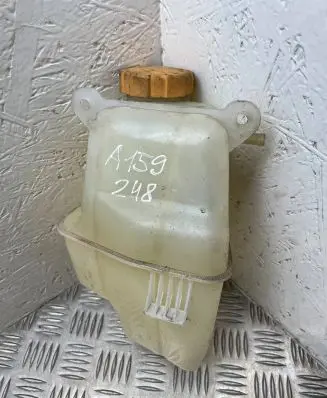 Alfa Romeo 159 Coolant expansion tank/reservoir
