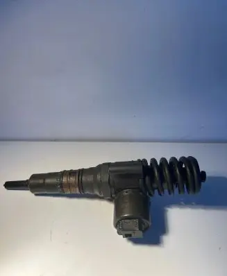 Skoda Octavia Mk2 (1Z) Fuel injector 03G130073G