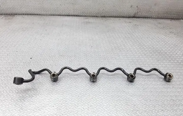 Toyota Corolla Verso E121 Fuel return line/hose 