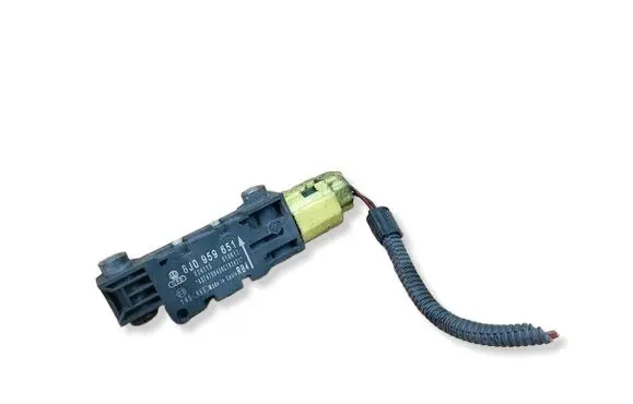 Audi A3 S3 8P Airbag deployment crash/impact sensor 8J0959651 024115 010612