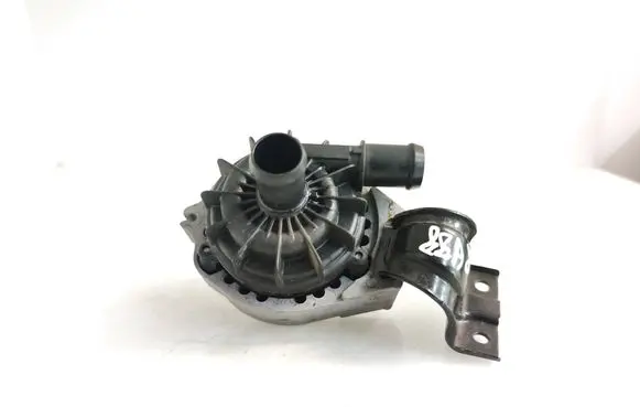 Volkswagen ID.4 Electric auxiliary coolant/water pump 1EA965567L 021222 SWC102