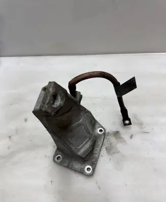 BMW 3 E46 Engine mounting bracket 6754185 2211