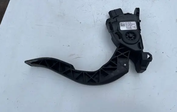 Audi A6 S6 C6 4F Accelerator throttle pedal 8K1723523