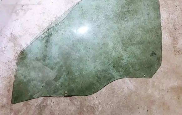 Citroen Xsara Front door window glass four-door