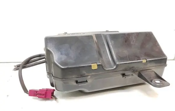 Mercedes-Benz E W211 Tailgate hydraulic pump motor A2118000065 2118000848