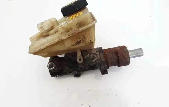 Ford Mondeo MK II Master brake cylinder
