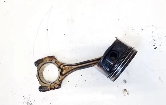 Piston with connecting rod