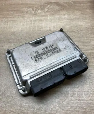 Seat Ibiza III (6L) Engine control unit/module ECU 038906019HT 0281010947