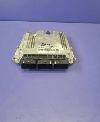 Ford Mondeo MK IV Engine control unit/module ECU 8G9112A650EN 0281014832