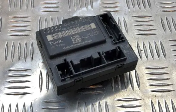 Audi A6 S6 C6 4F Door control unit/module 4F0959792E