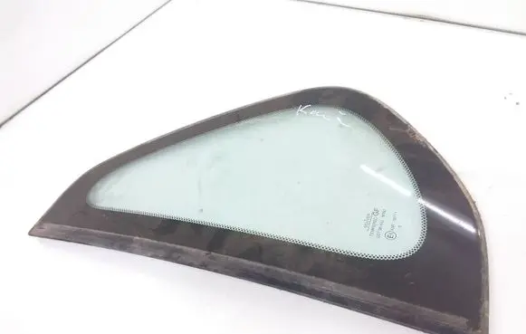 Opel Frontera B Rear side window AS2