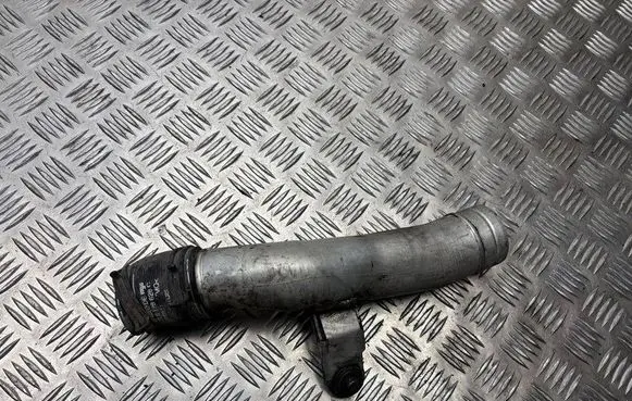 Audi Q7 4L Intercooler hose/pipe 7L6128628C