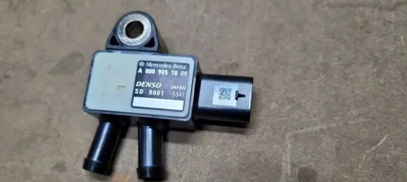 Mercedes-Benz CLA C117 X117 W117 Exhaust gas pressure sensor