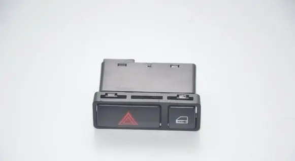 BMW X5 E53 Hazard light switch 8368920