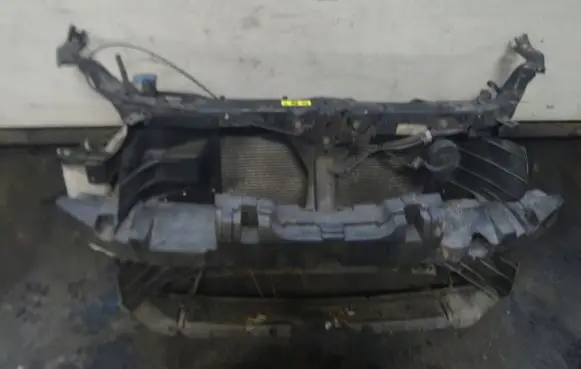 Nissan Qashqai Other engine bay part J1016