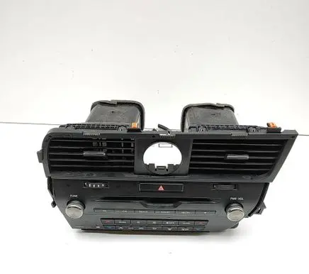 Lexus RX 450H Radio/CD/DVD/GPS head unit 8612048U60 5567048140