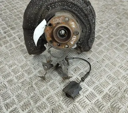 BMW 3 F30 F35 F31 Front wheel hub 6853819