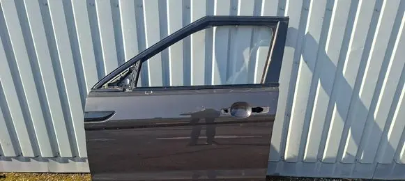 Land Rover Evoque I Front door 