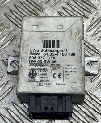 BMW 5 E39 Immobilizer control unit/module 61354100188 608377UTA